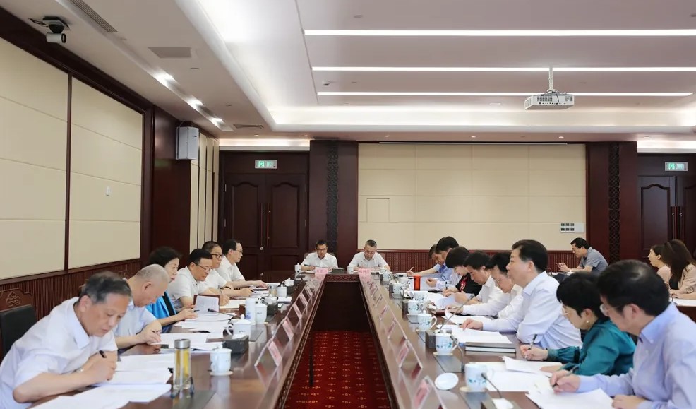 《台湾a片
先进制造业促进条例》起草专班第一次全体会议在长沙召开